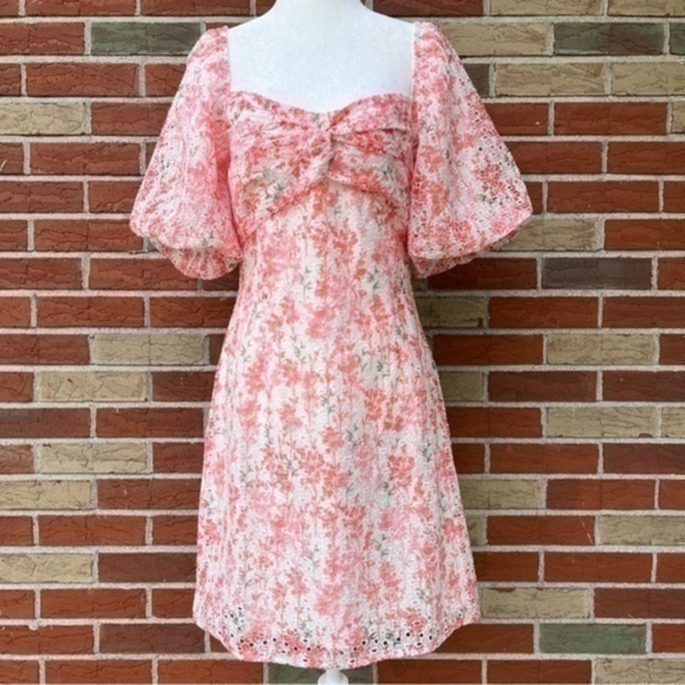 Adelyn Rae Collen NWT Floral Eyelet Puff Sleeve Mini Dress in Flamingo 👗